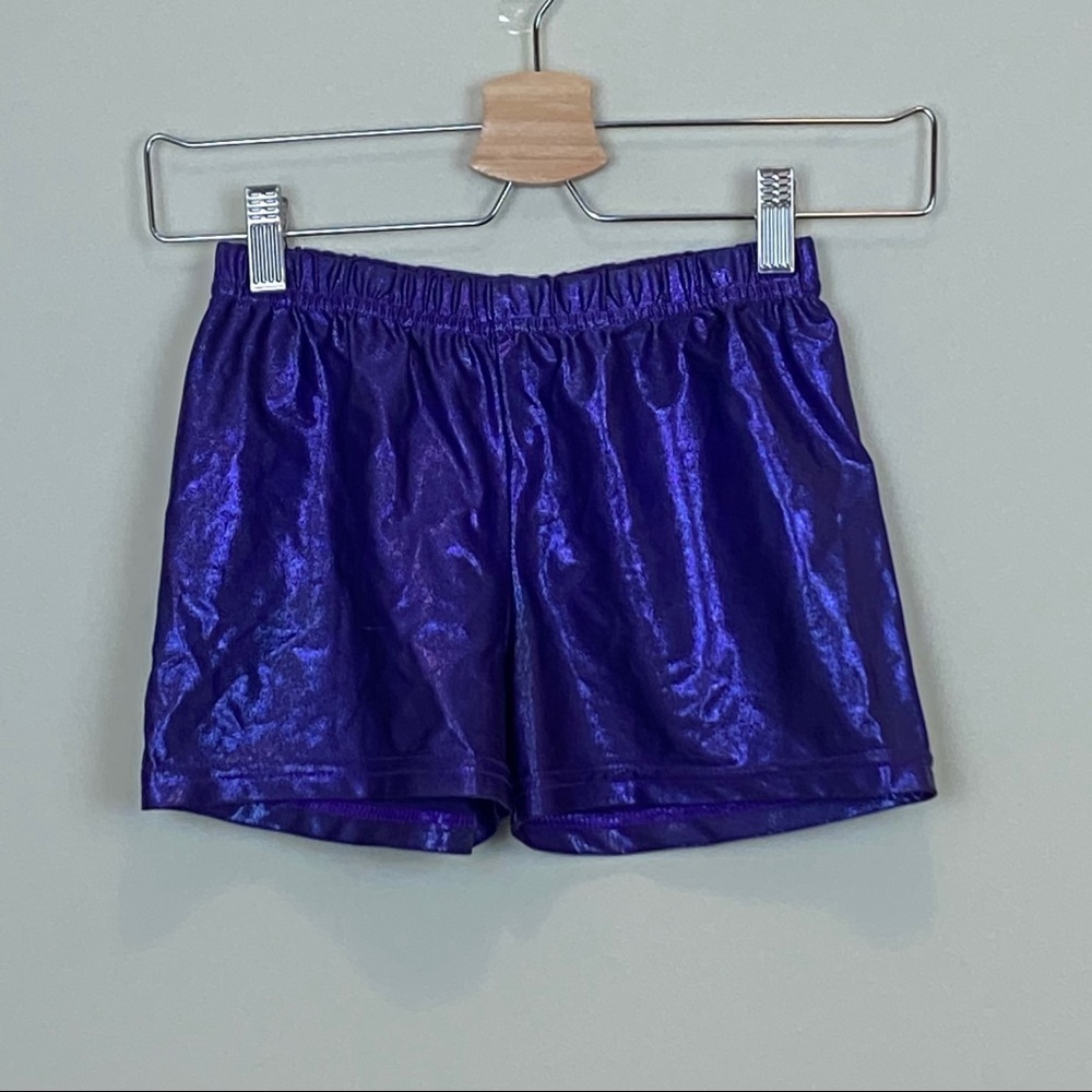 Gem Gear || Girls Purple Shimmery Shorts; Size M